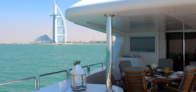 yacht brokers dubai